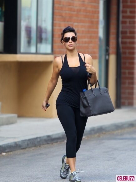 Kim-Kardashian-Leaving-the-Gym-2