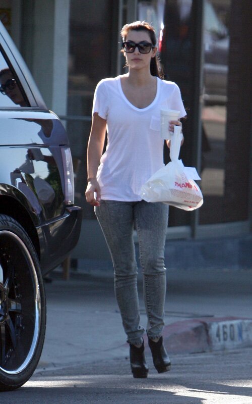Kim Kardashian Coffee Run