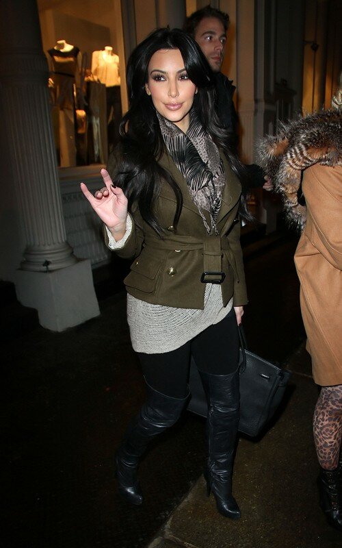 kim-kardashian-dash-new-york-3