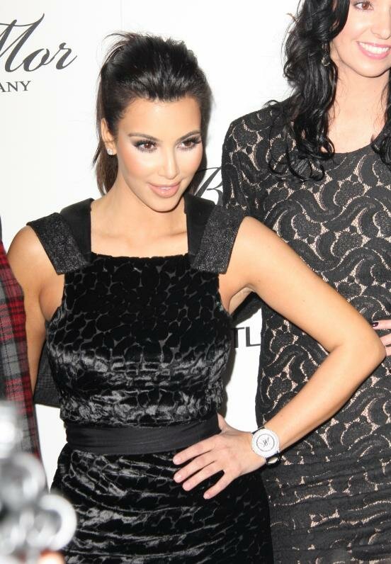 kim-kardashian-watch-2