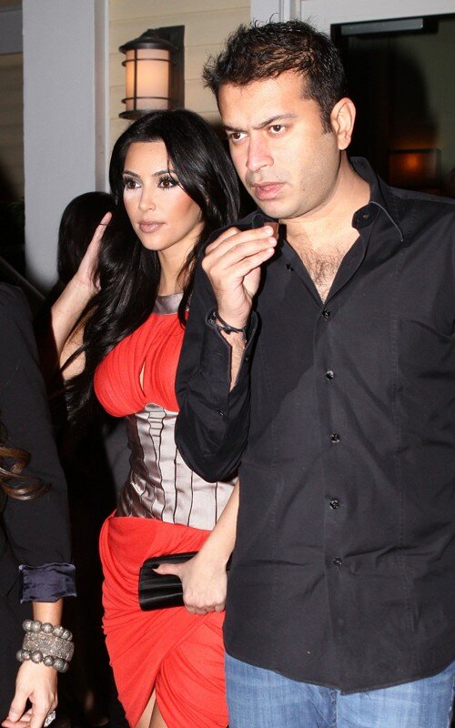kim-kardashian-partying-miami-4